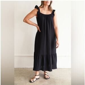 Carly Jean Los Angeles Black Maxi Dress